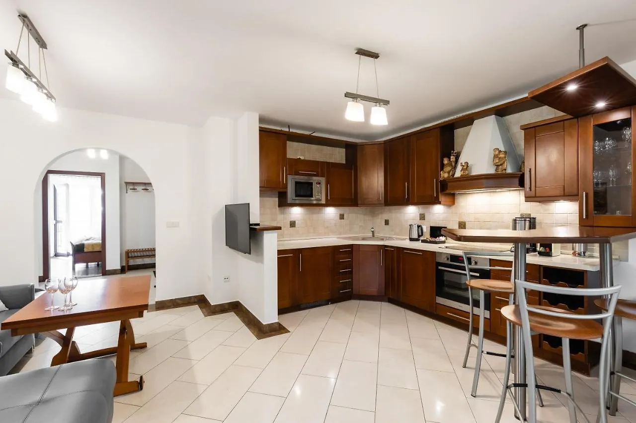 아파트 Apartamenty Okowita I Karat 자코파네